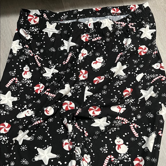 Women’s Buttery Soft Christmas Leggings size XL - Picture 2 of 3